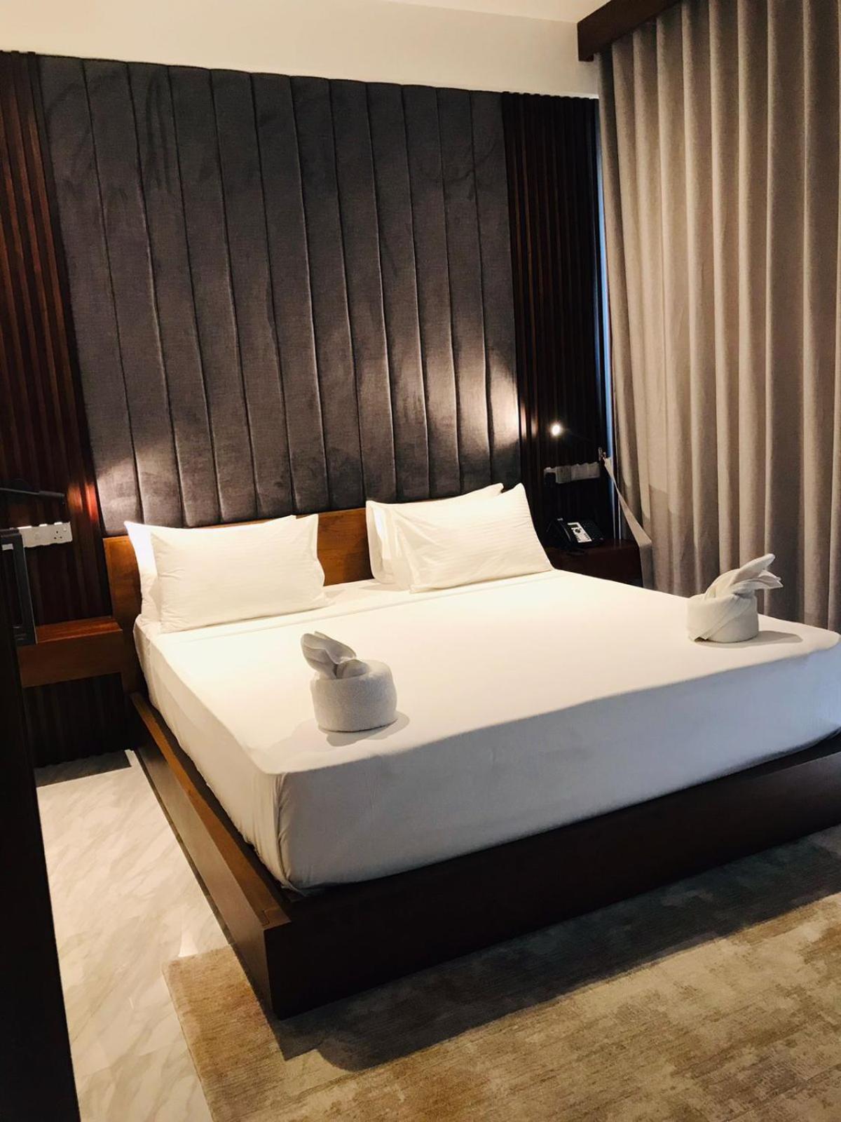 Thimbiri Wewa Resort 维勒珀图 外观 照片